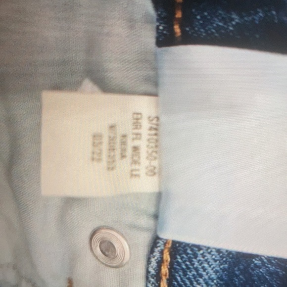 Old Navy Sky-Hi wide Leg Extra High Rise women’s Plus 28 Denim Jeans - Picture 5 of 5